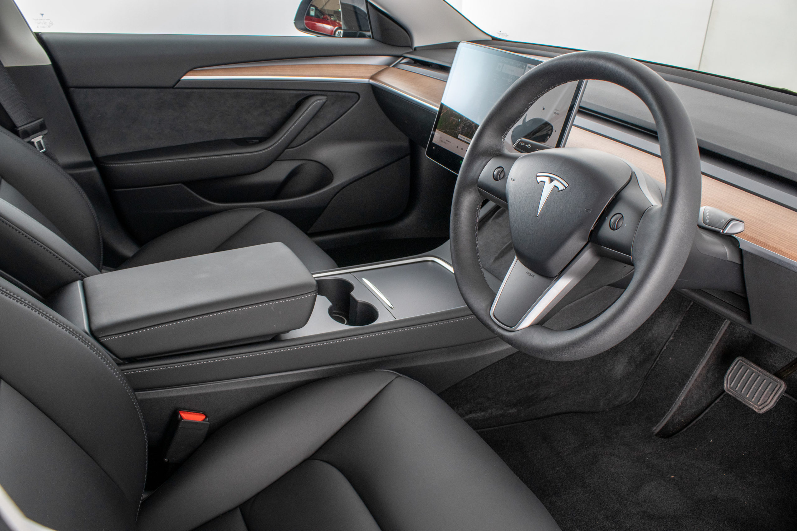 Tesla Model 3 black interior only_01 Pearce & Dale